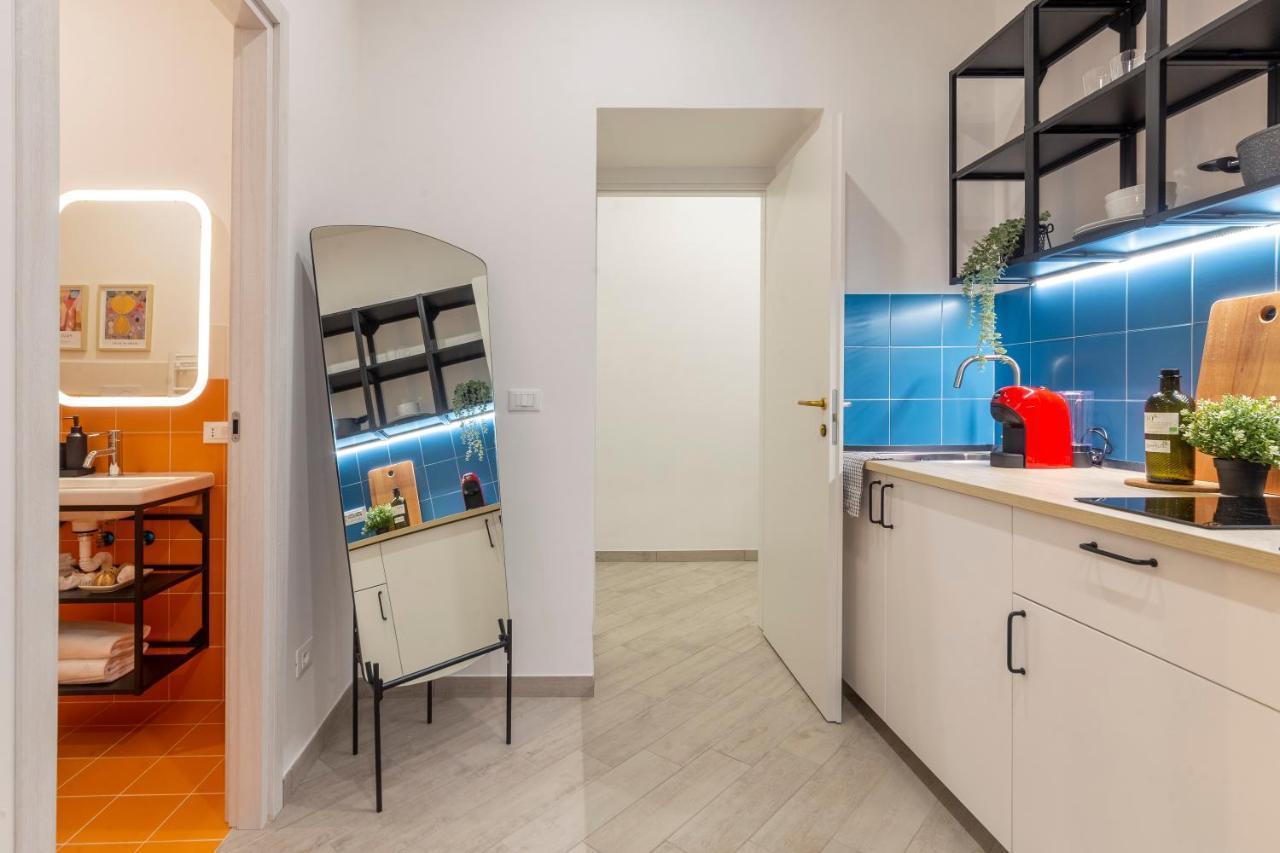Cool And Stylish City Apartment - Wifi Triëst Buitenkant foto